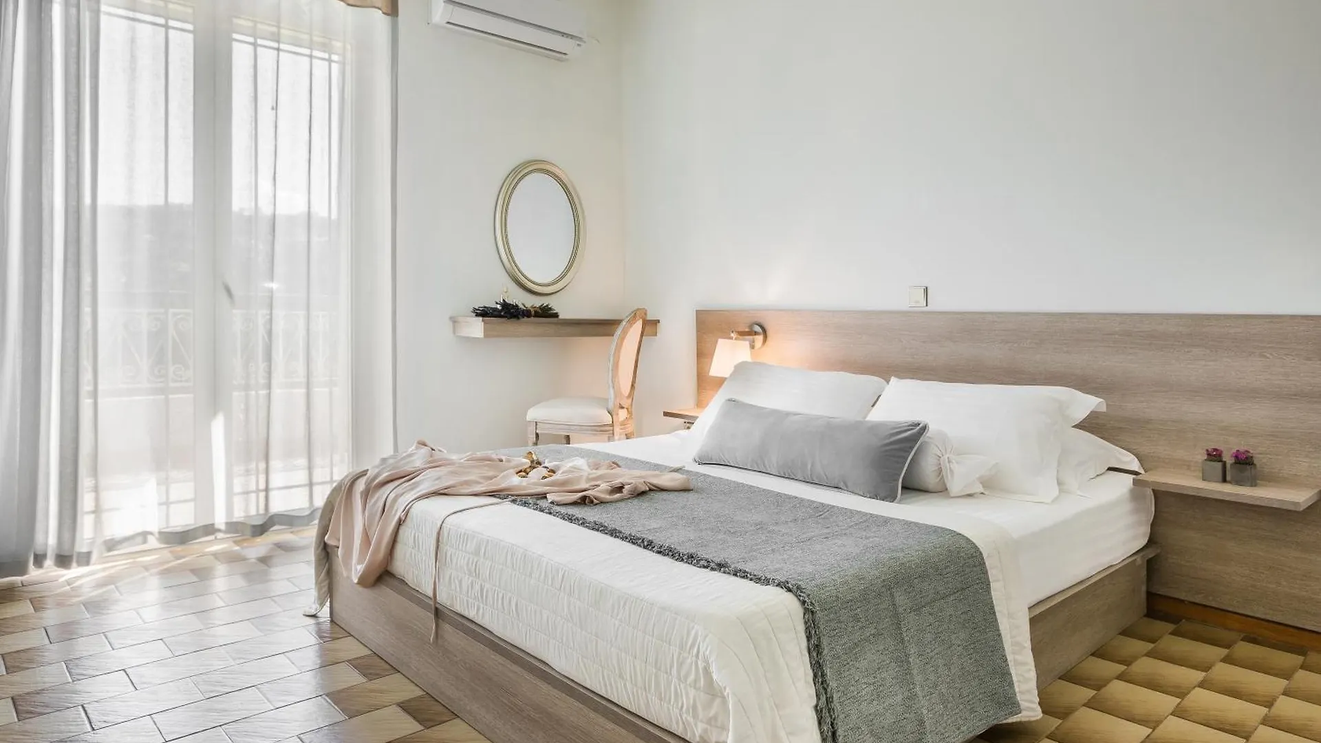 Malibu Suites & Apartments Argostoli   Argostoli (Kefalonia)